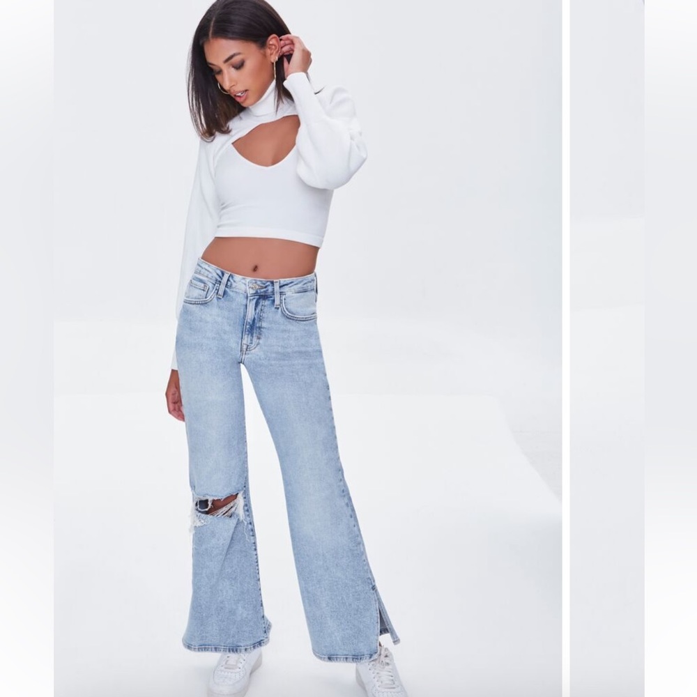 - SOLD SALE✨✨ Vintage Flare Jeans